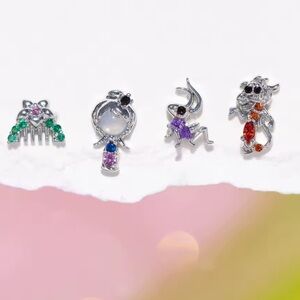 Disney’s Mulan Stud Earrings Set- Silver